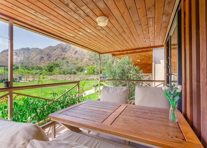 Izgen Bungalows